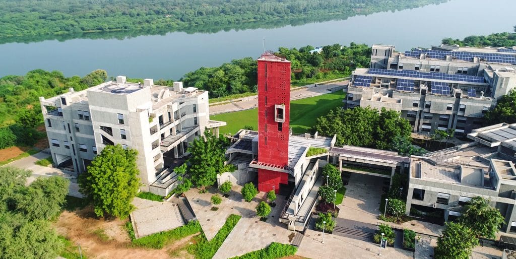 Indian Institute of Technology Gandhinagar